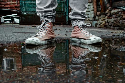 Converse Chuck Taylor All Star Kombin Erkek: Şehrin Sokaklarına Rengini Ver