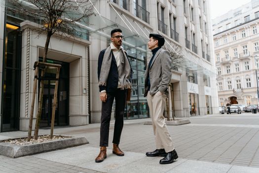 Workwear Pantolon Erkek Kombinleri: Stilinizi Günlük Hayata Taşıyın