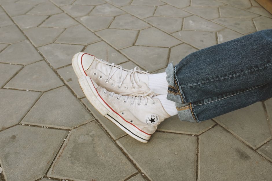 Converse Chuck Taylor All Star Kombin Erkek: Zamansız Stilinizi Selvano.com.tr ile Yakalayın