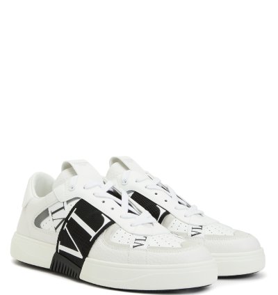 Valentino Garavani VL7N Beyaz Deri Sneaker – Şehirli Erkeklere Lüks ve Cesur Stil