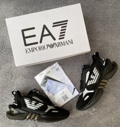 EA7 Siyah Erkek Sneaker - Fütüristik Tabanlı Katmanlı Tasarım Spor Ayakkabı