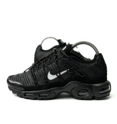 Nike Air Max Plus TN "Triple Black" – Toggle Lacing Edition