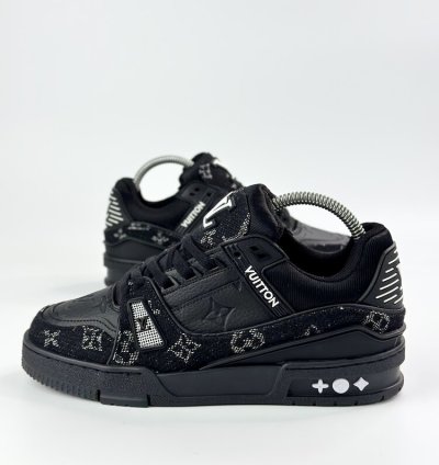 LV Luxury Trainer Siyah & Beyaz Detaylı Deri Erkek Sneaker - İkonik Tasarım Seri