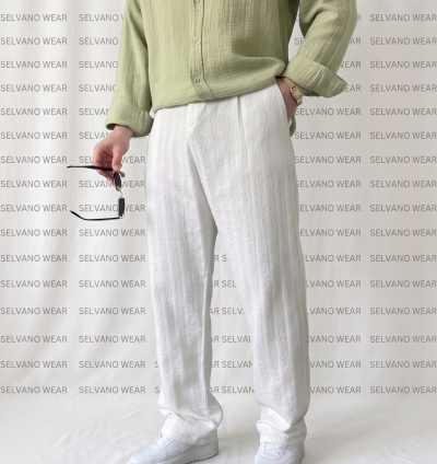 Beyaz Dokulu Oversize Pantolon – Çabasız ve Modern Stil